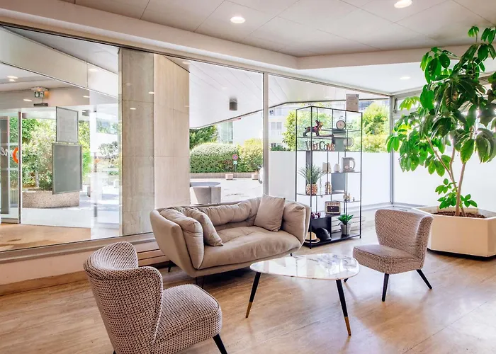 Adagio Paris XVAparthotel